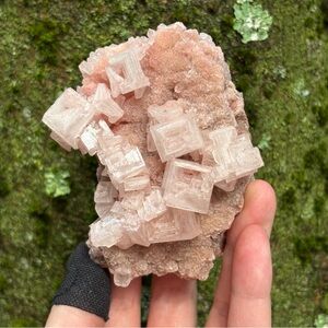 Pink Halite Cluster – 140g | Geometric Formation | Searles Lake, California